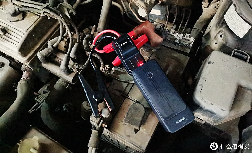 倍思汽车应急启动电源评测：告别烦恼的汽车电瓶亏电！